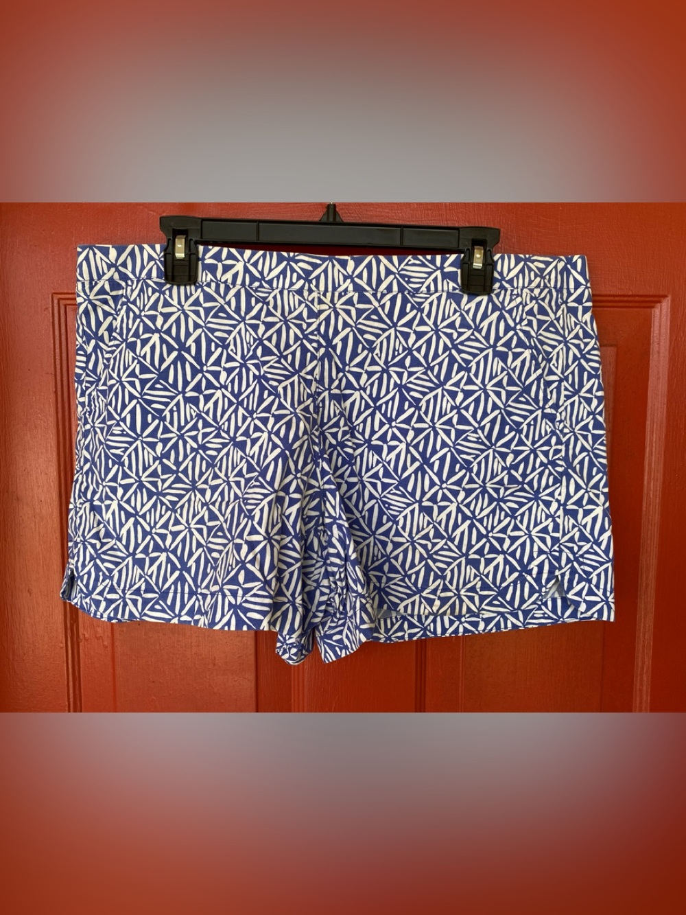 Lilly Pulitzer Cotton Blue & White Geometric Women’s Shorts
